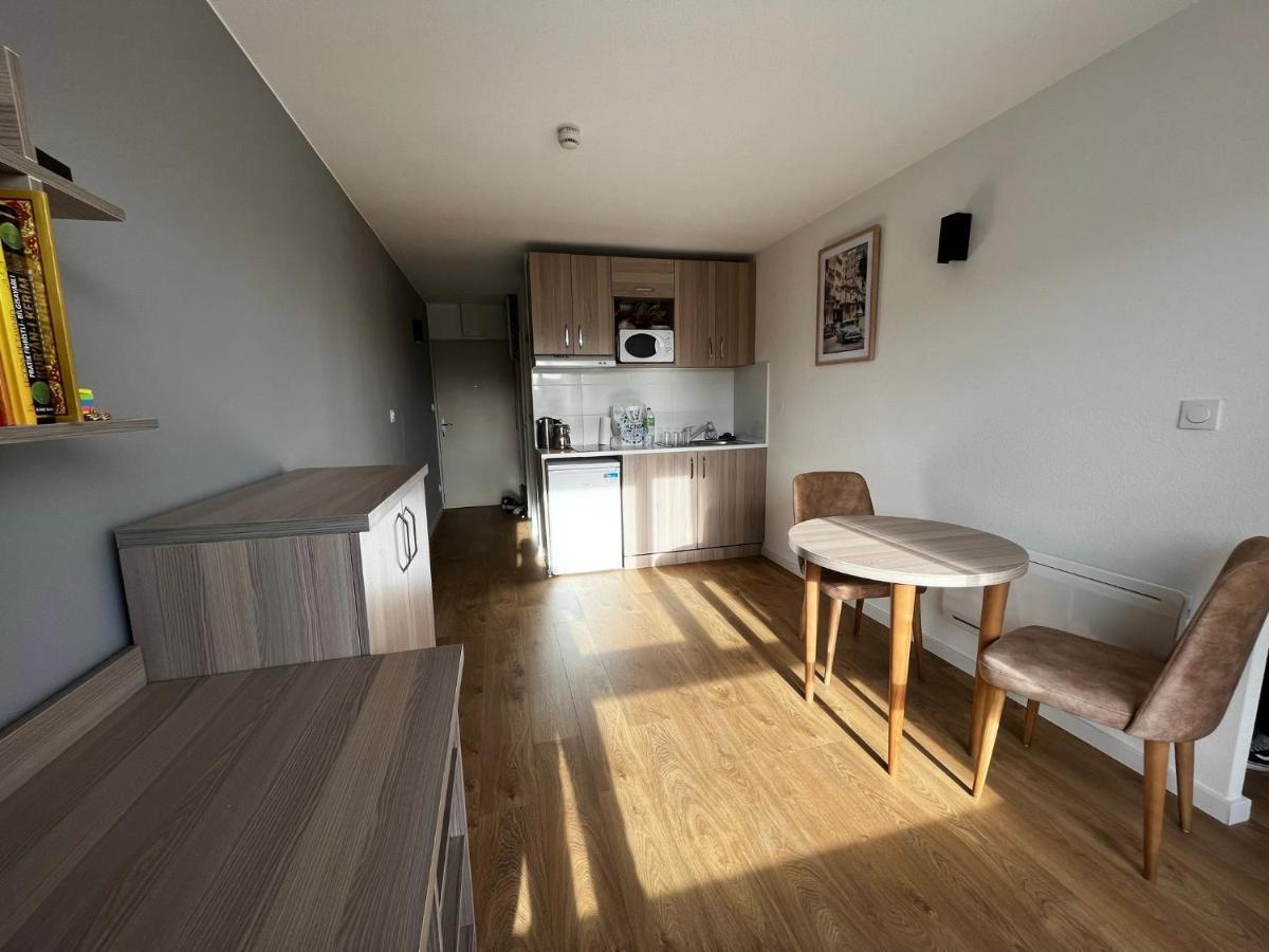 Kosy Appart'Hotels - La Maison Des Chercheurs Vandoeuvre-lès-Nancy Buitenkant foto