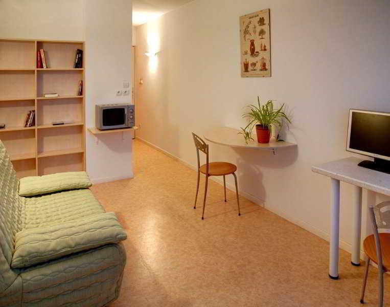 Kosy Appart'Hotels - La Maison Des Chercheurs Vandoeuvre-lès-Nancy Buitenkant foto